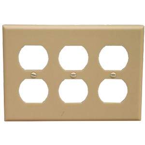 A standard 3 Gang Wall Plate Duplex Receptacle.